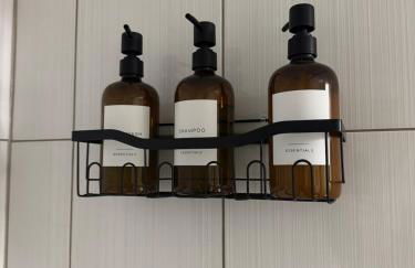 Gated Lakefront Retreat - Foto 19