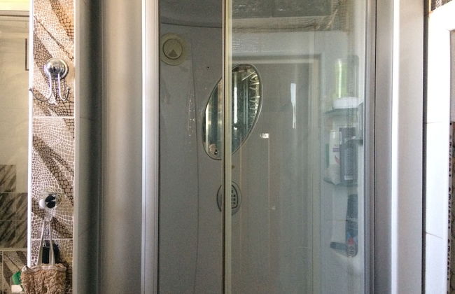 1st Man In Space Apartments - Foto 80