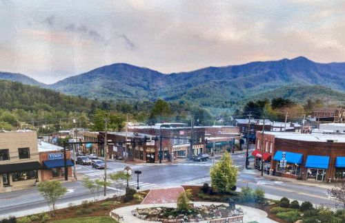 Montreat Round House - mountain views, renovated - Foto 12
