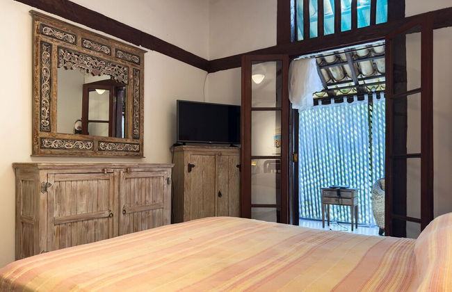 Pé na areia - Praia do Curral - Ilhabela - Foto 10