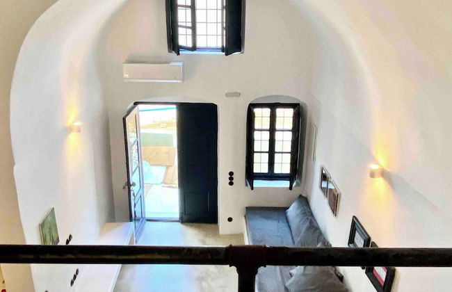 Firaoldport Caldera Sea & Volcano View - 2 Joined Houses - Photo 2