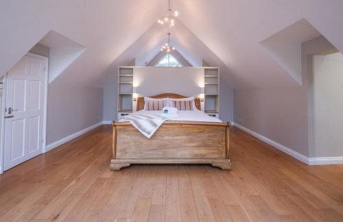 5BDR Luxe Villa By Torr Property Group Short Lets & Serviced Accommodation With Free Parking & River View Stratford-Upon-Avon - Foto 47