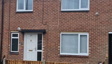3 bedroom house-Ellesmere Port - Foto 3