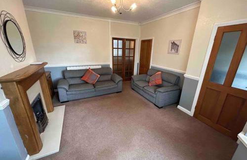 Lovely house & driveway parking - Foto 11