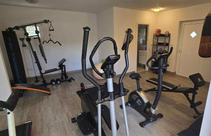 Luxury Villa With Heated Pool, Terrace, and Outdoor Amenities for Relaxation - Foto 30