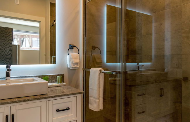 Lake Placid Inn Main Street - Photo 14