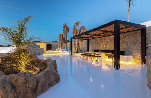 Mykonos Town Black Villa with Cave Heated Pool - Foto 22