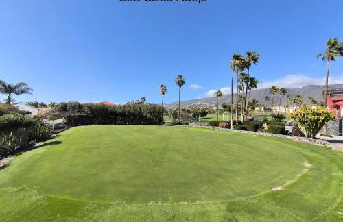 BEAUTIFUL VILLA - 4 bedrooms, heated pool, 2 priv car park places, fibre net, PS5, tv channels - Foto 70