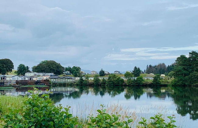 3 Bedrooms Loch Views Heated Pool Close To Beaches - Photo 38