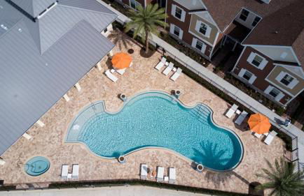 Comfortable home w 3 En-suites! SMV157 - Foto 38