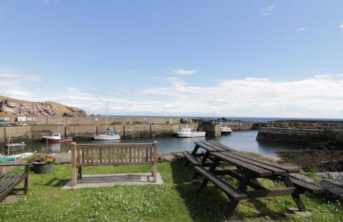 Near Bank Cottage - Photo 32