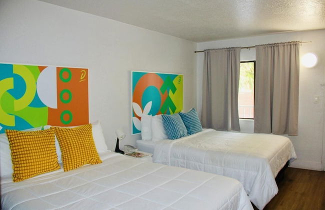 1/1 Condo-hotel With Double bed and Community Pool Miles From Disney! - Foto 1