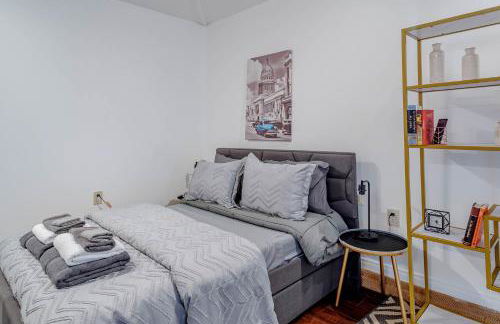 Cozy Home with Pool and Jacuzzi Minutes from Universal Studios - Foto 21