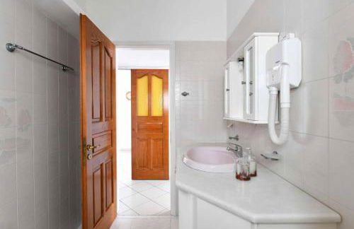 Hara Studios and Apartments - Photo 122