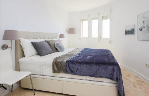 Sunny Apartment In Marbella - Photo 15