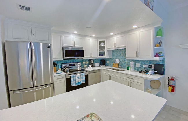 Galleon Villas by Hello Cayman Vacation - Photo 61