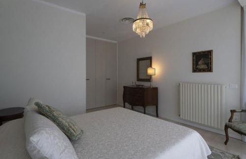 Casa Lazzarini luxury apartment di fronte al Teatro Rossini - Foto 19