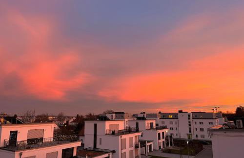 Modernes Serviced Apartment - FeWo Penthouse View - Foto 8