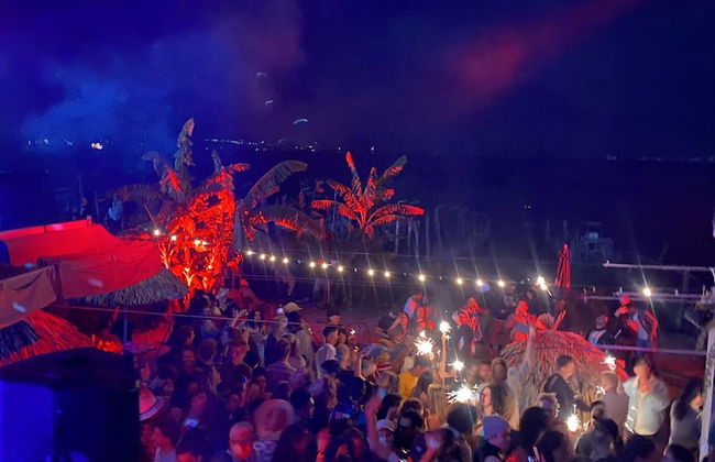 Club Azul Rosa VIP Guest Rooms - Foto 25