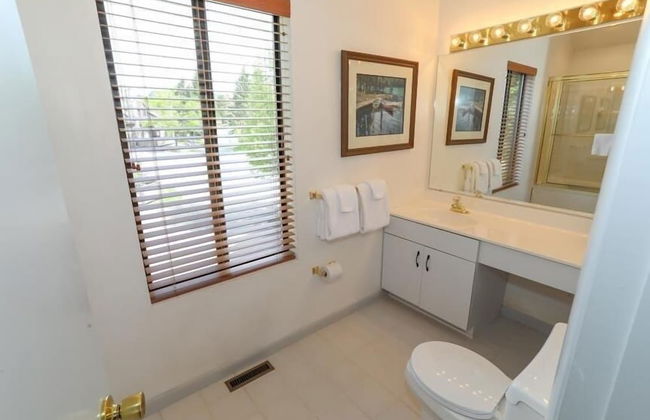 Seven Springs Sunridge 3 Bedrooms Premium Condo, Private Hot Tub! by RedAwning - Foto 17