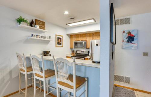 Walkable Frisco Condo Mtn Views and Shared Hot Tub! - Foto 3