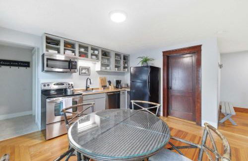 Craftsman Cozy Top Flr 1 Bed1- 1 Ba Private Porch - Foto 10