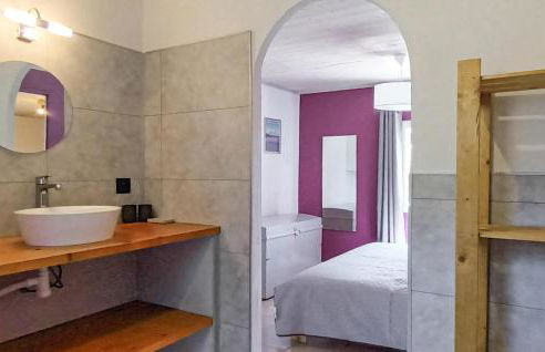 Gorgeous Home In Besse Sur Issole - Foto 19