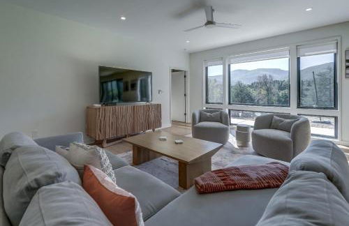 Contemporary Mountain Holiday Home with Hot Tub - Foto 32