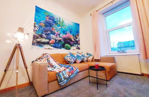 The Octopus - at Largs Town Centre with Private Parking - Foto 3