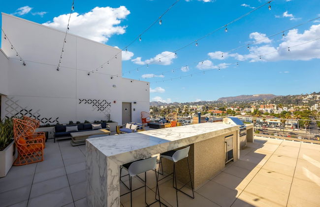 Luxury 2BR Hollywood Pool View by Oneluxstay - Foto 41
