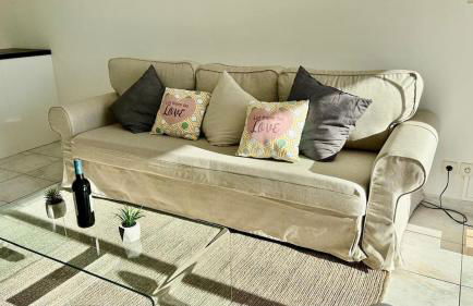 Juana YourHostHelper - Photo 21