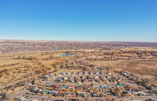 South Side COS & Ft. Carson Value Stay! Dogs OK! - Foto 29