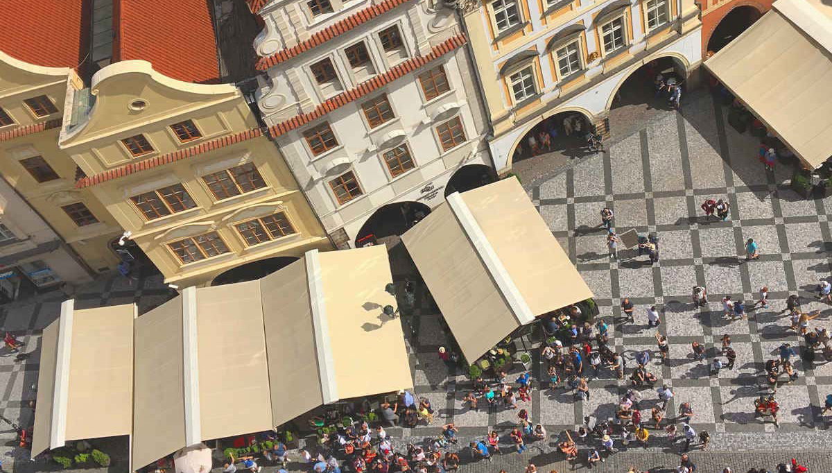 Jantar com espetáculo medieval - Foto 2, Praga vista de cima