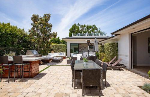 Private Wading Pool Home with Patio - Foto 16