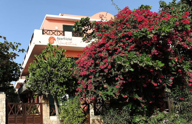 Nautilus Aparthotel - Photo 1