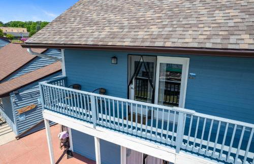 Lakeside Double Queen Suite Upper-Level Retreat - Foto 30