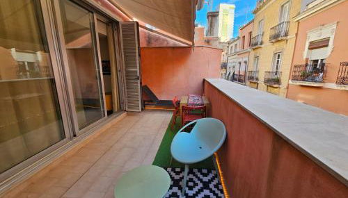 Big Terrace in private Loft on San Francisco street - Photo 3
