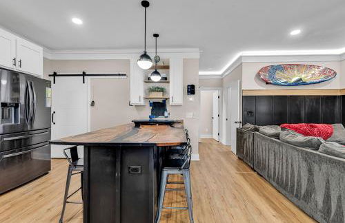 Ocean Lakes getaway 6bd with arcade game table - Photo 21