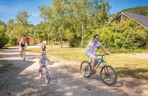 ZEcamping dog friendly piscine chauffée et restaurant bord de rivière - Foto 25