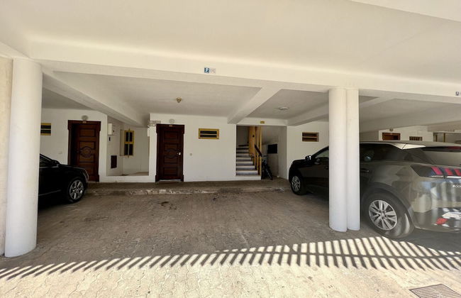 Quarteira Stylish With Pool by Homing - Foto 16