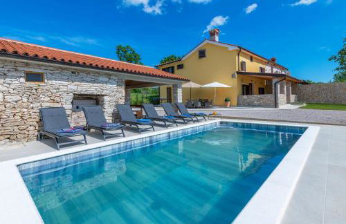 Villa Biba, a seaside hideaway with a pool - Foto 26