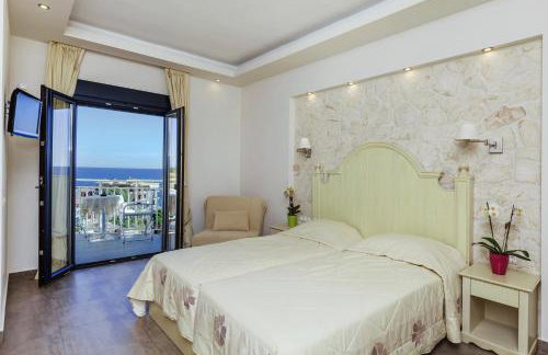 Frini Studios - Photo 16