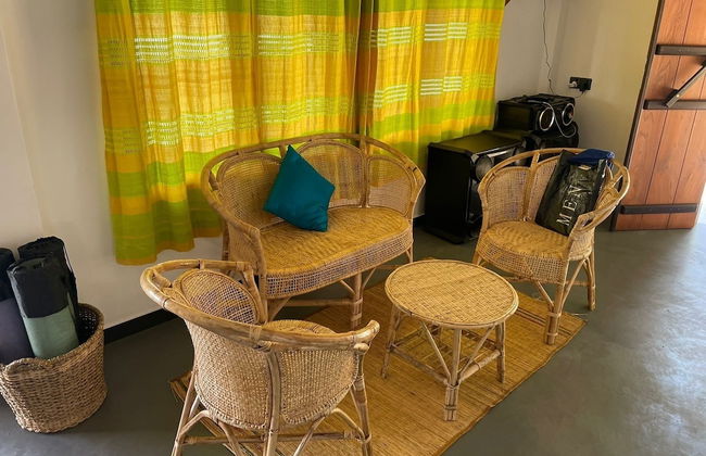 MOMO ELLA - Photo 14