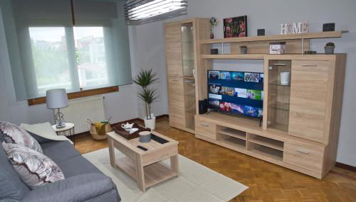 La Villa De Lore, Piso Completo Apto 6 Personas Con Garaje - Photo 5