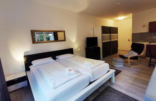 CF13 30m2 Central with Terrace AC and Netflix - Foto 1