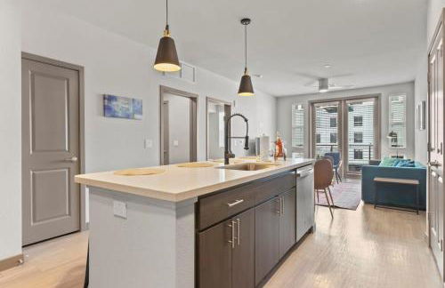 Cozysuites PHX RORO Gym Pool Pets Parking #13 - Photo 13