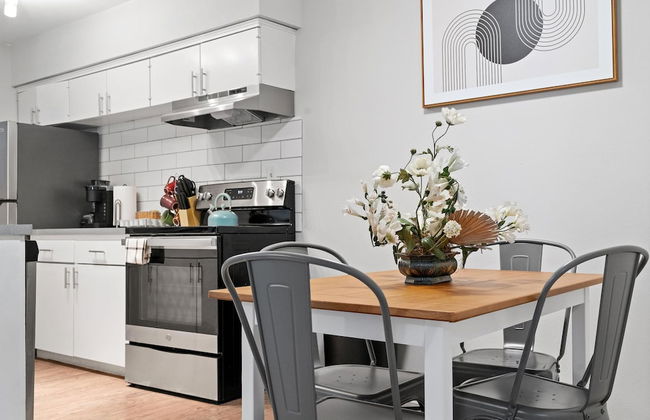 Modern 2BR Near UT Hyde Park Evonify - Foto 17