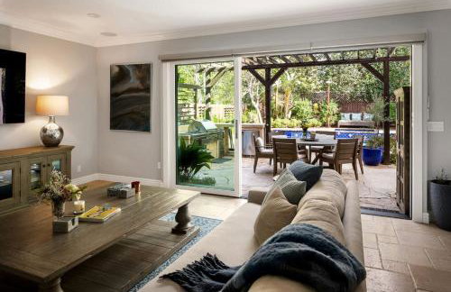Sherman Oaks Home w Pool, Spa and Outdoor Kitchen - Foto 3