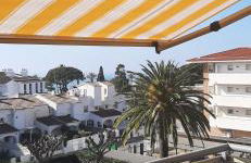 50 m de la plage! Proche du centre ville! Piscine! Vue sur mer et montagnes! Wifi! 2 vélos à disposition! - Photo 2