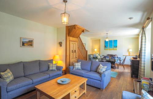 Bywell Llangrannog - Photo 2